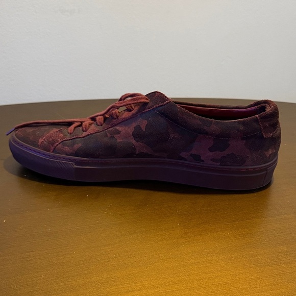 Common Projects Red Camouflage Suede Low Top Achilles Sneakers Size 11 - Picture 9 of 11